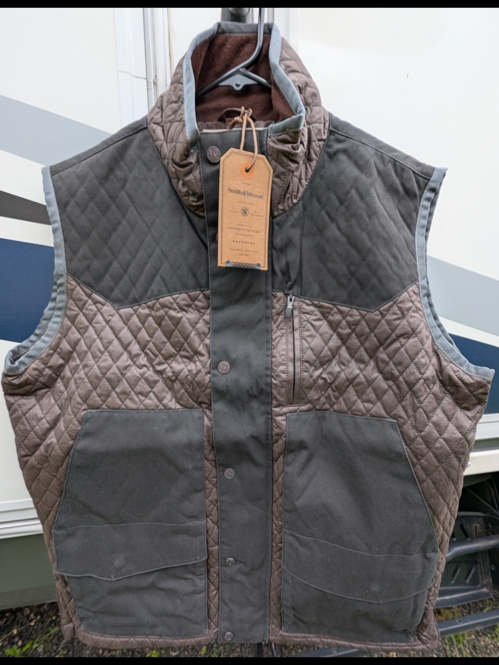 ❤️Smith & Wesson® Tracking Vest MSRP $280 Size Medium Conceal Carry